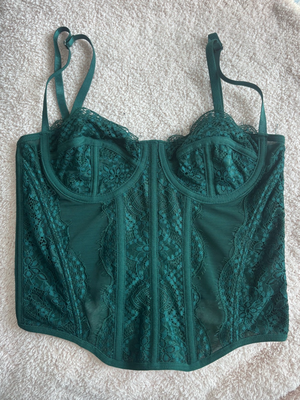 SHEIN Emerald Green Lace Bustier Camisole